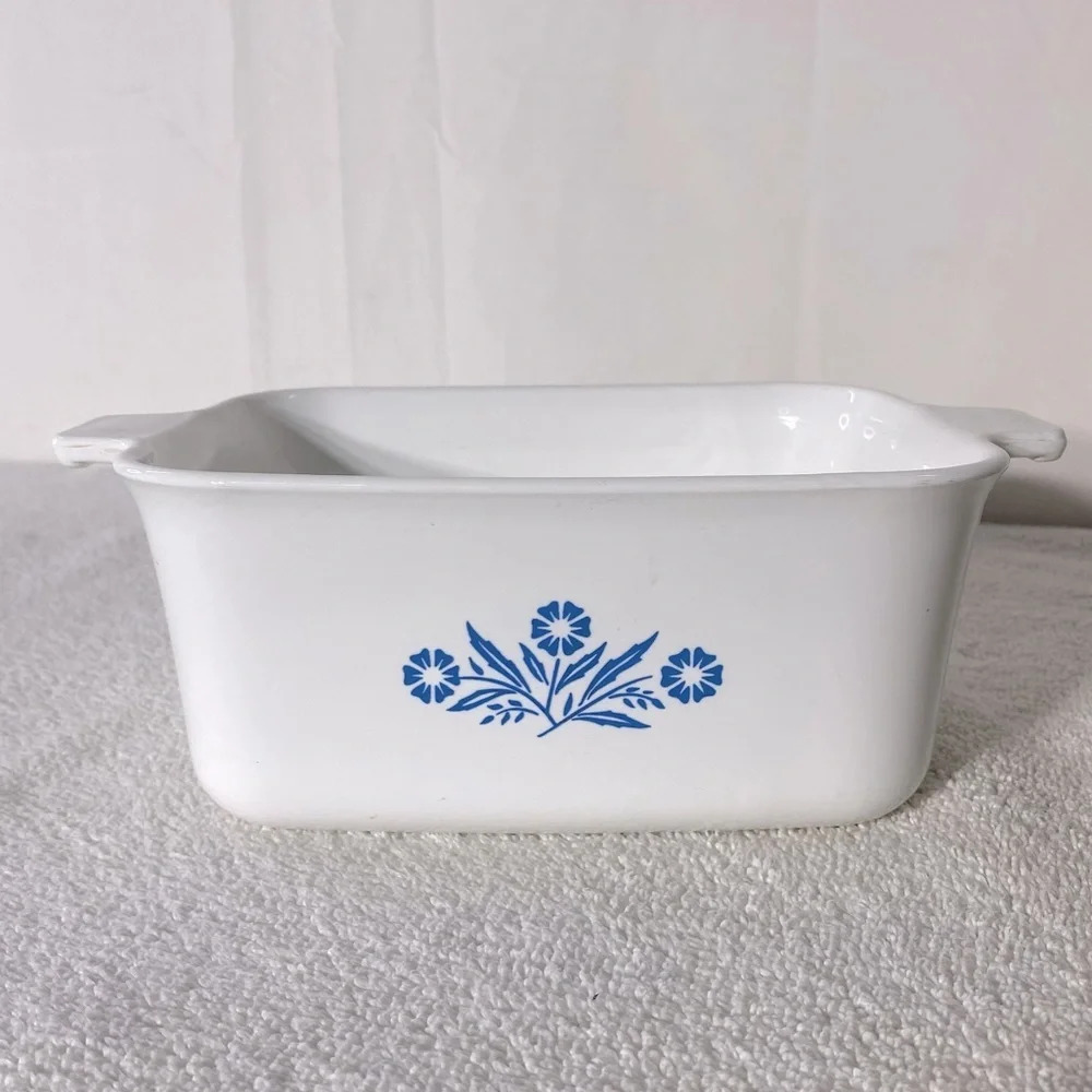 Vintage Corningware Blue  Cornflower 6 Cup P4 Pan Rectangle Casserole Dish